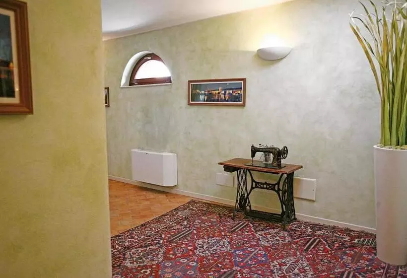 ホテル Antichi Cortili