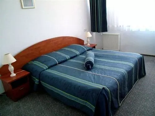 בית מלון כפרי Belwederski