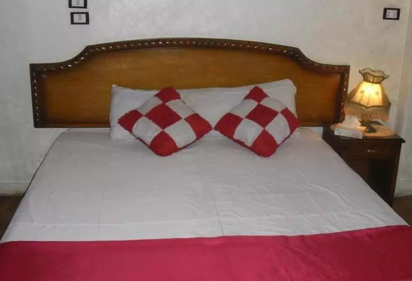 هتل Cairo Moon Hostel