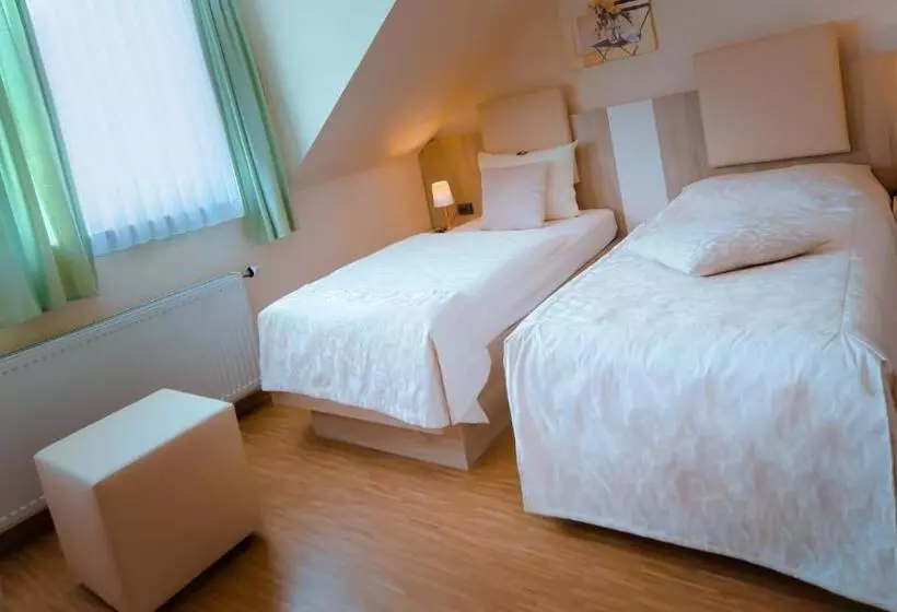 호텔 Carlton Mayfair