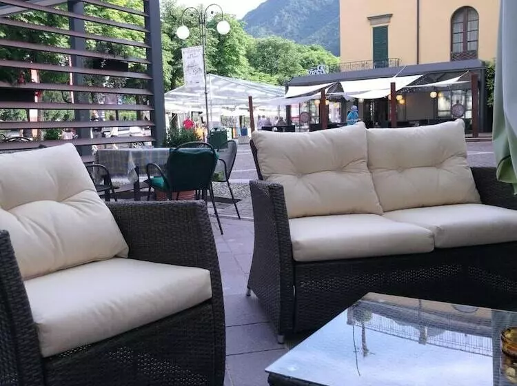 בית מלון כפרי Centrale