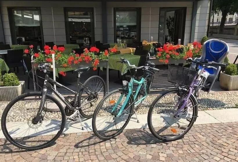 בית מלון כפרי Centrale