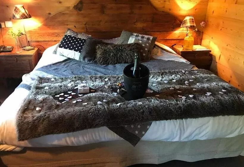 هتل Chalet Hôtel Les Cimes