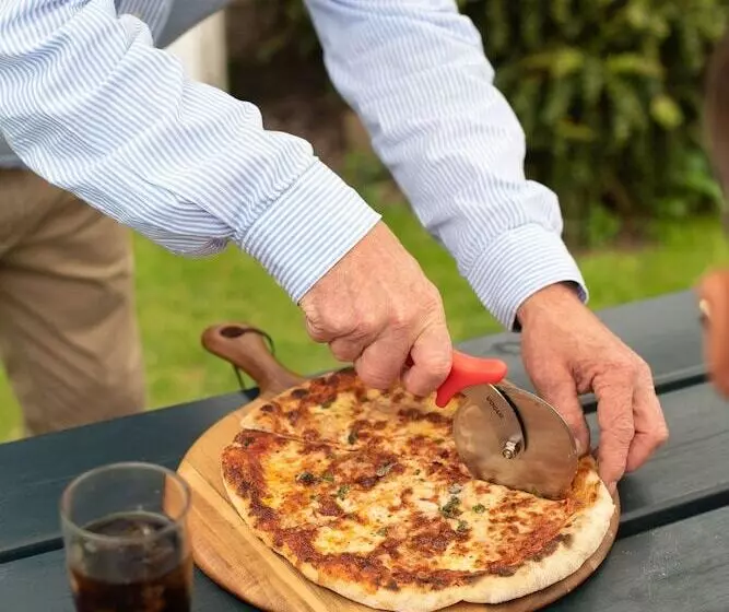 Corinium Hotel & Restaurant