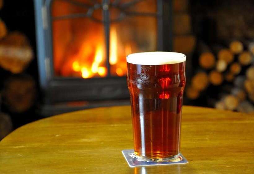 Corinium Hotel & Restaurant