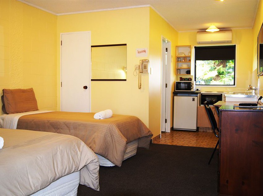 מוטל Eastland Motor Lodge