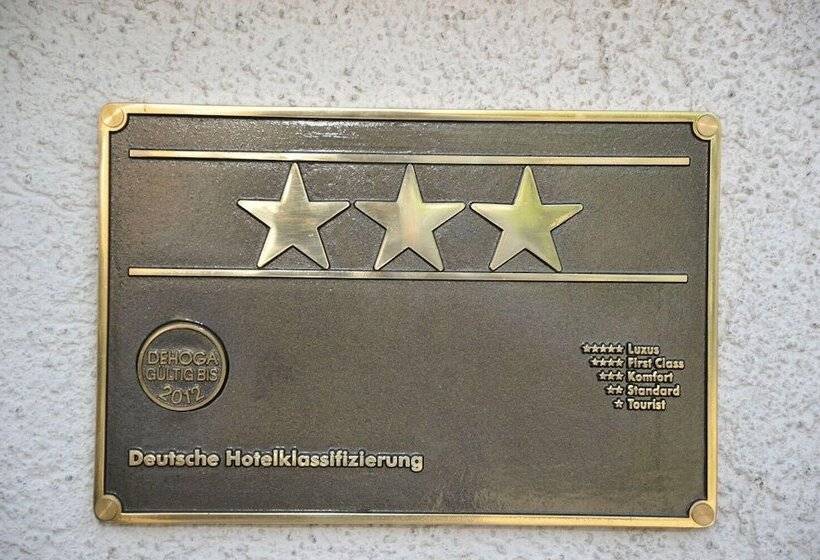 Hotel Gasthof Altes Rathaus Garni