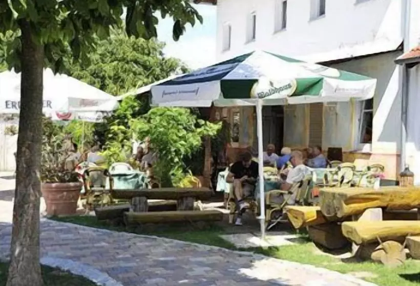 Hotel Gasthof Altes Rathaus Garni