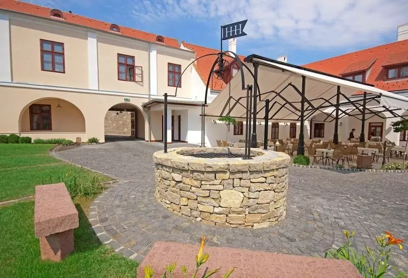 فندق Historia & Historante