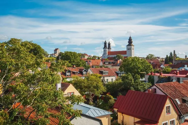 هتل L Breda Blick