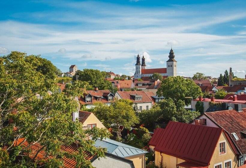 هتل L Breda Blick