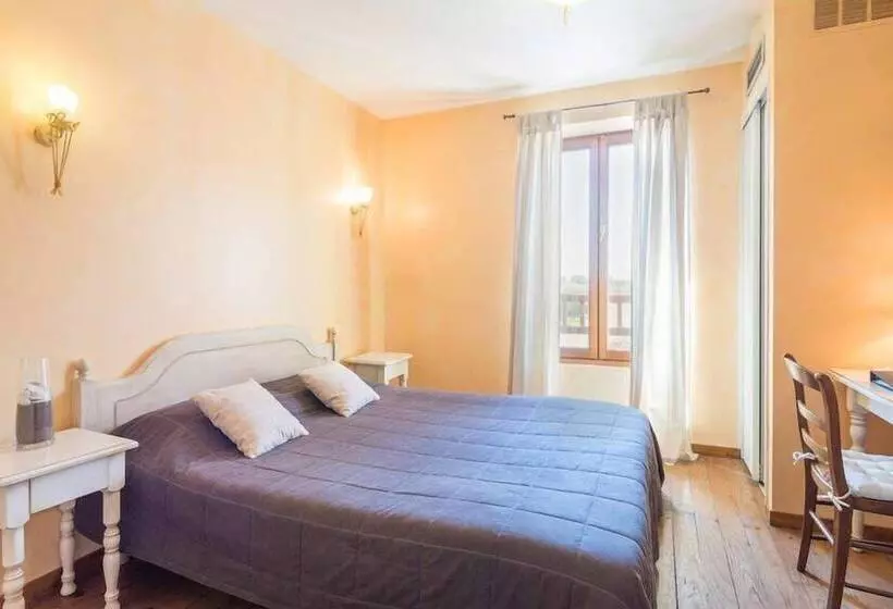 酒店 Logis Hôtel Les 3b