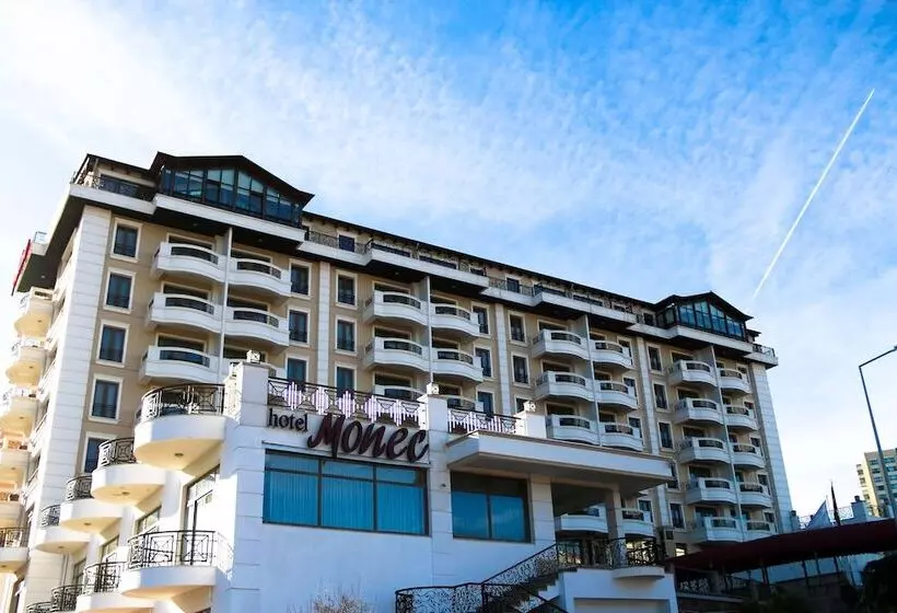 Hotel Monec