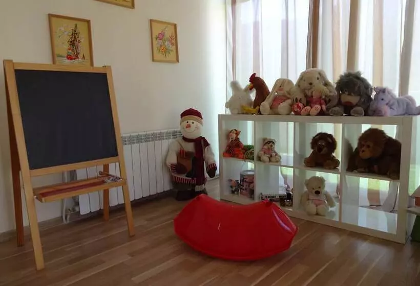 فندق Pinerose Resort