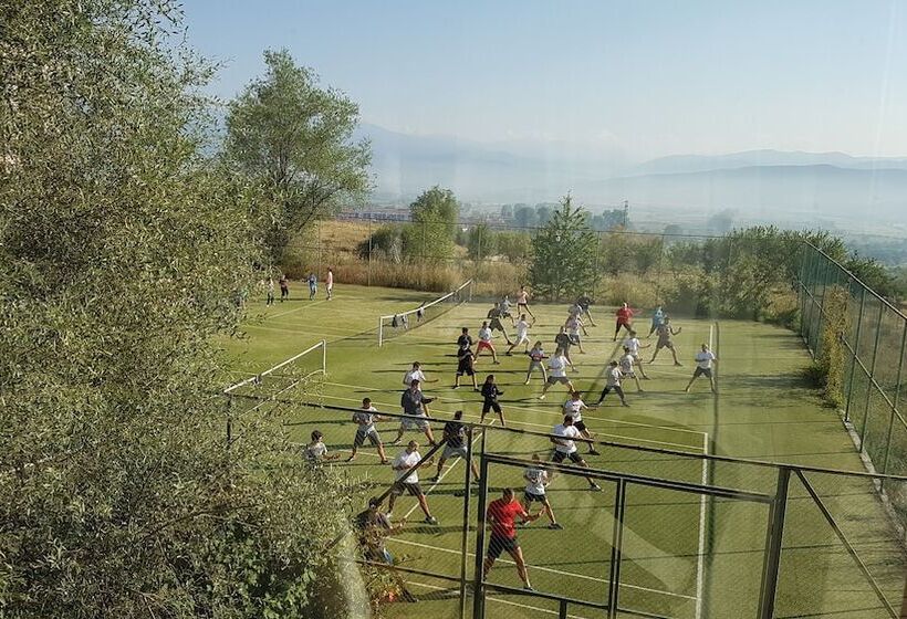 Hotelli Pinerose Resort