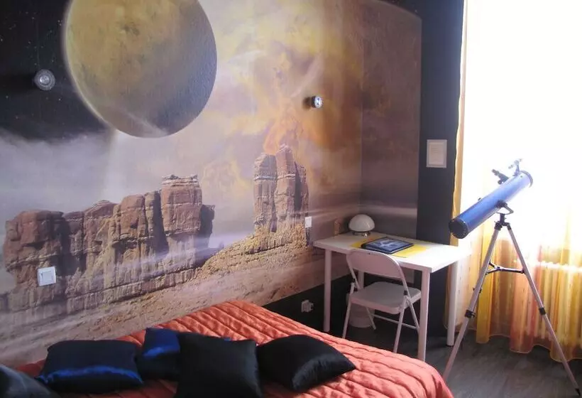 Отель Queen Serenity