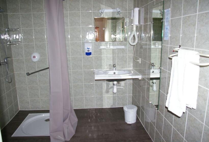 فندق Queen Serenity