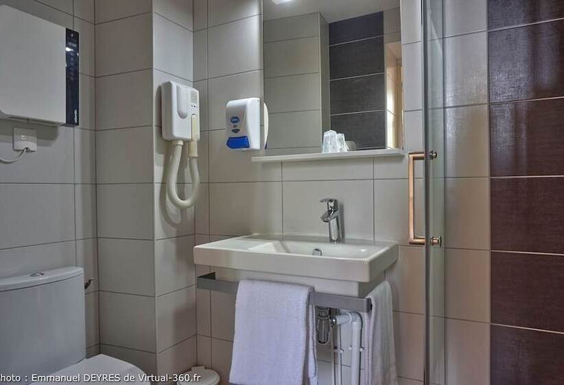 فندق Queen Serenity