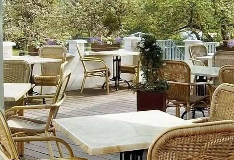 Logis Hotel Restaurant Dimmer