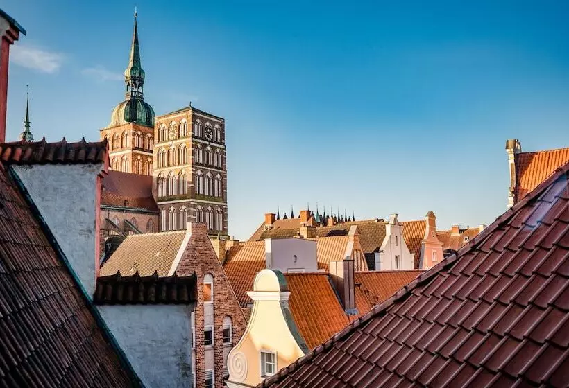 Romantik Hotel Scheelehof Stralsund