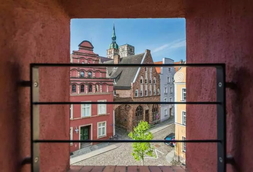 Romantik Hotel Scheelehof Stralsund