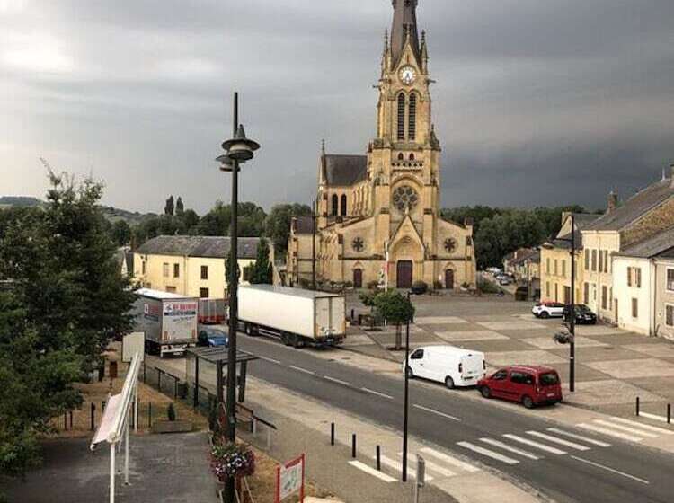 Отель The Originals City, Hôtel Le Coeur D Or, Sedan Est