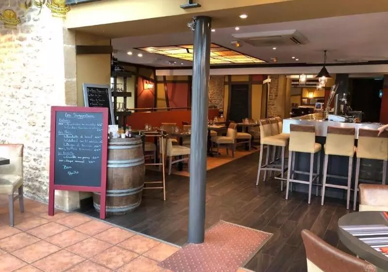 Отель The Originals City, Hôtel Le Coeur D Or, Sedan Est