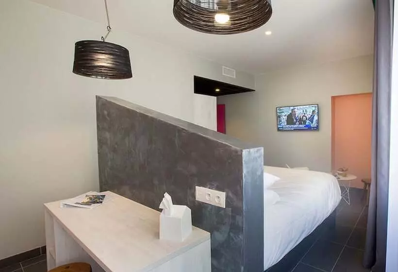 Hotel Urban Style Les Fleurines