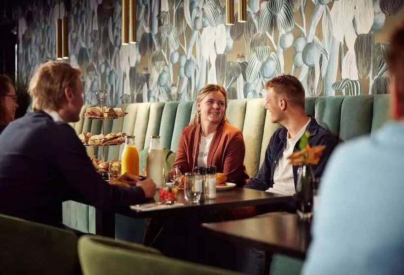 Hotelli Van Der Valk Texel  De Koog