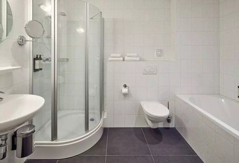 Hotelli Van Der Valk Texel  De Koog