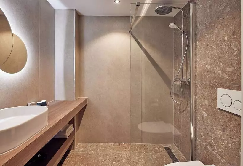 Hotelli Van Der Valk Texel  De Koog