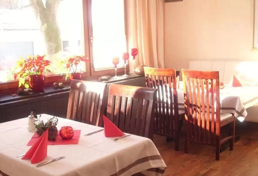 ペンション Landhotel Pingel