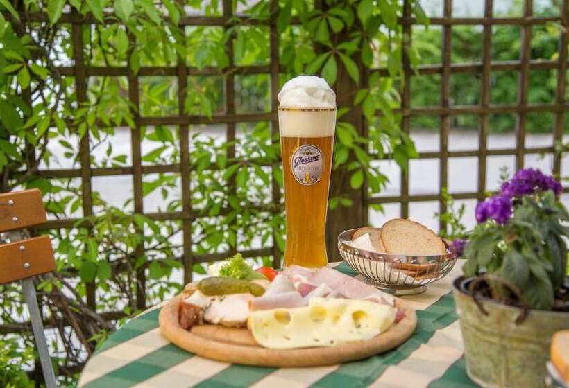 膳宿费 Landhotel Schöll