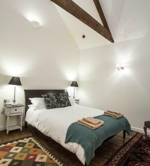 تختخواب و صبحانه Tailor Room 2