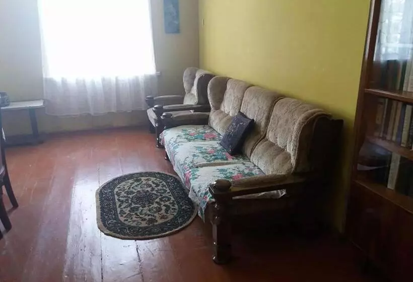 پانسیون Beruka Guest House