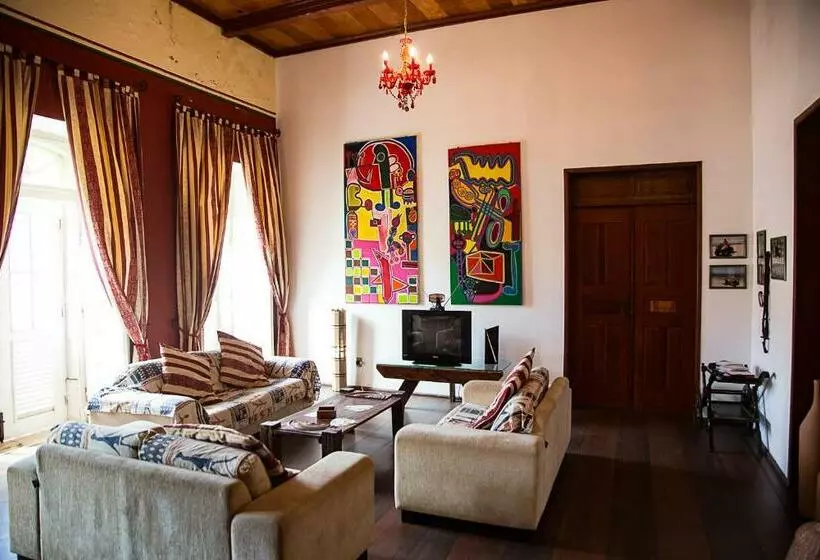پانسیون Casa Lavinia