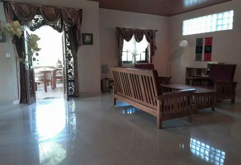 Majatalo Harmony House Stay