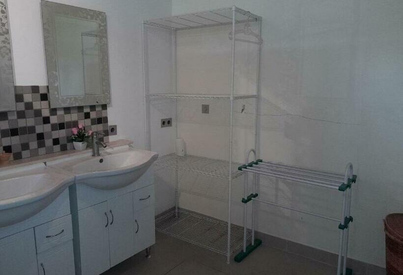 ペンション Harmony House Stay