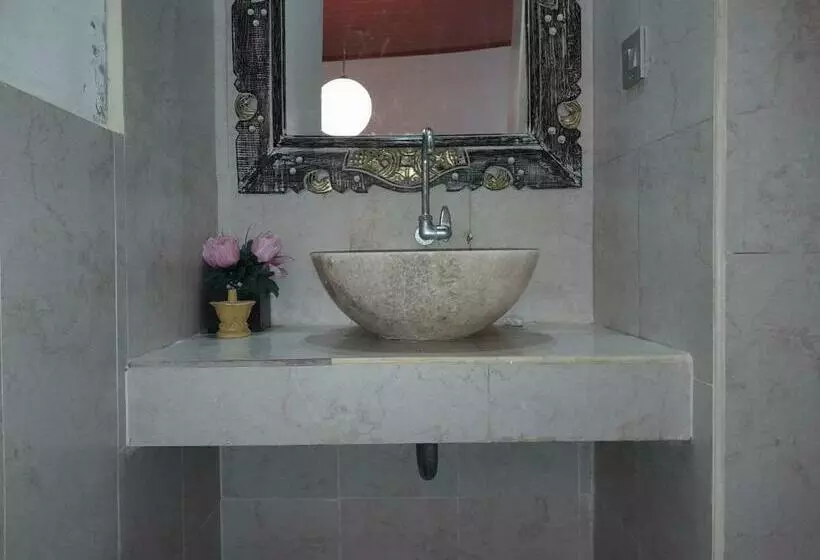 Majatalo Harmony House Stay