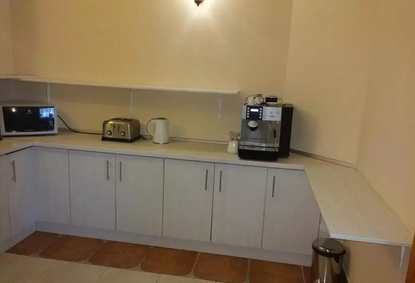 Pensiunea Casa Tepes