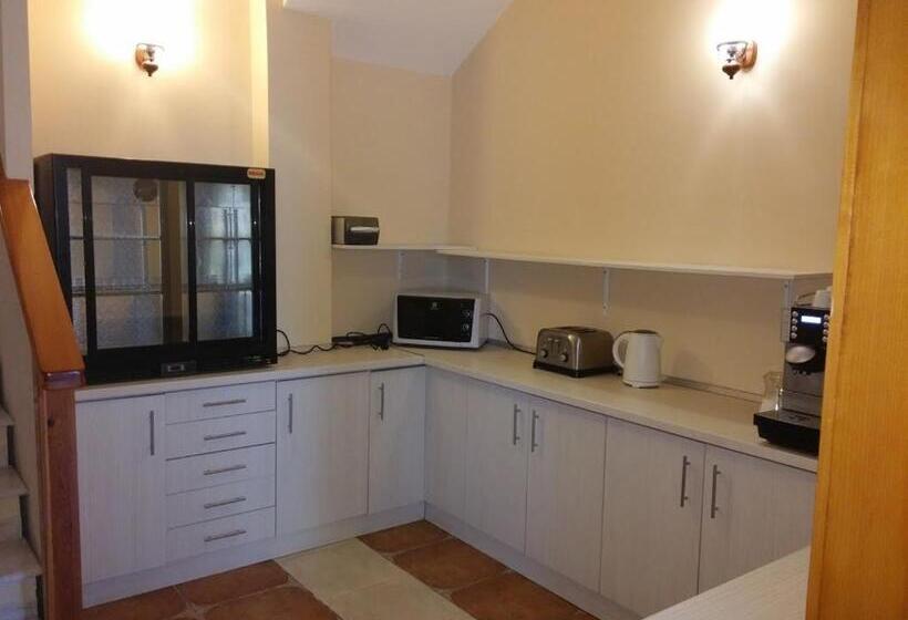 Pensiunea Casa Tepes