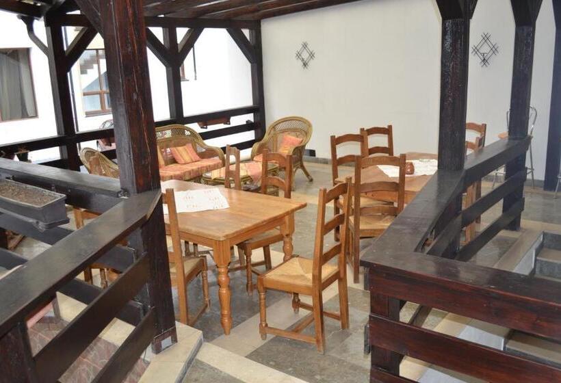 Pensiunea Casa Tepes