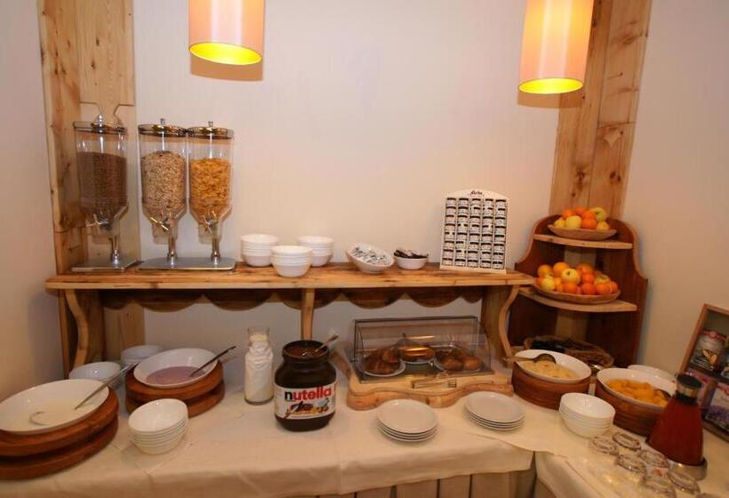 ホテル Adler Apart