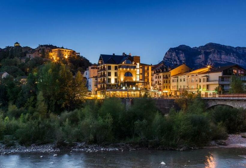 Alojamientos Ainsa Sanchez