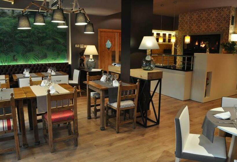 Alojamientos Ainsa Sanchez