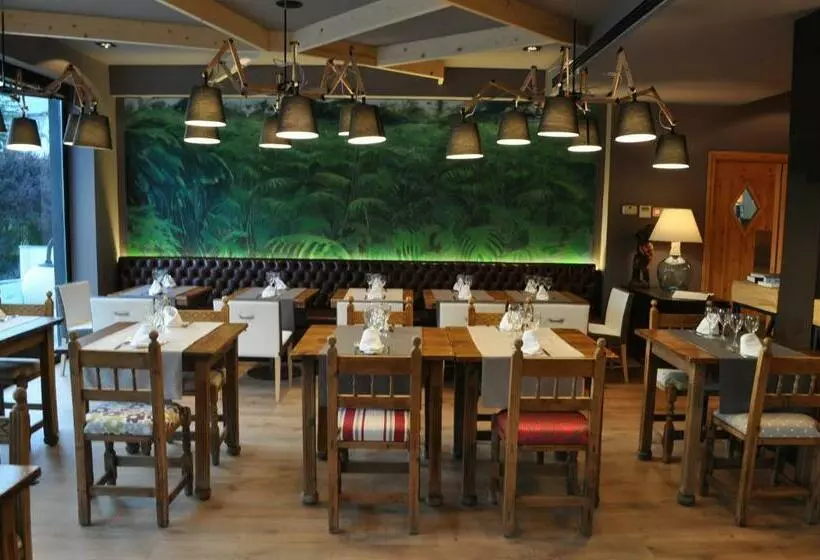 Alojamientos Ainsa Sanchez