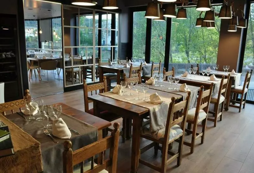 Alojamientos Ainsa Sanchez