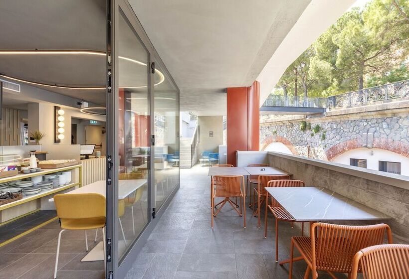 B&b Hotel Genova City Center