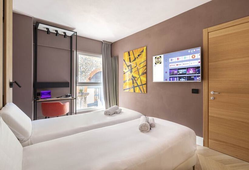 B&b Hotel Genova City Center