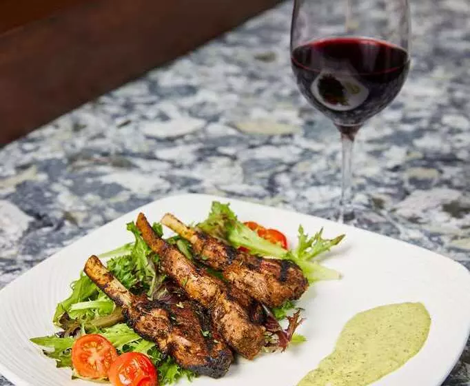 Hotelli Embassy Suites By Hilton Atlanta Airport North